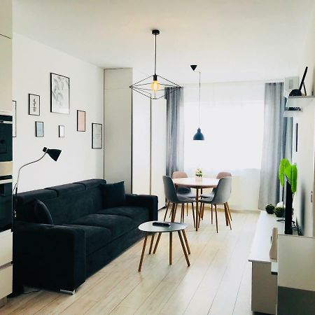 Residence P1 Oradea Ngoại thất bức ảnh