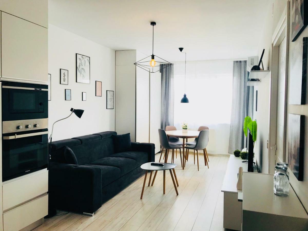 Residence P1 Oradea Ngoại thất bức ảnh