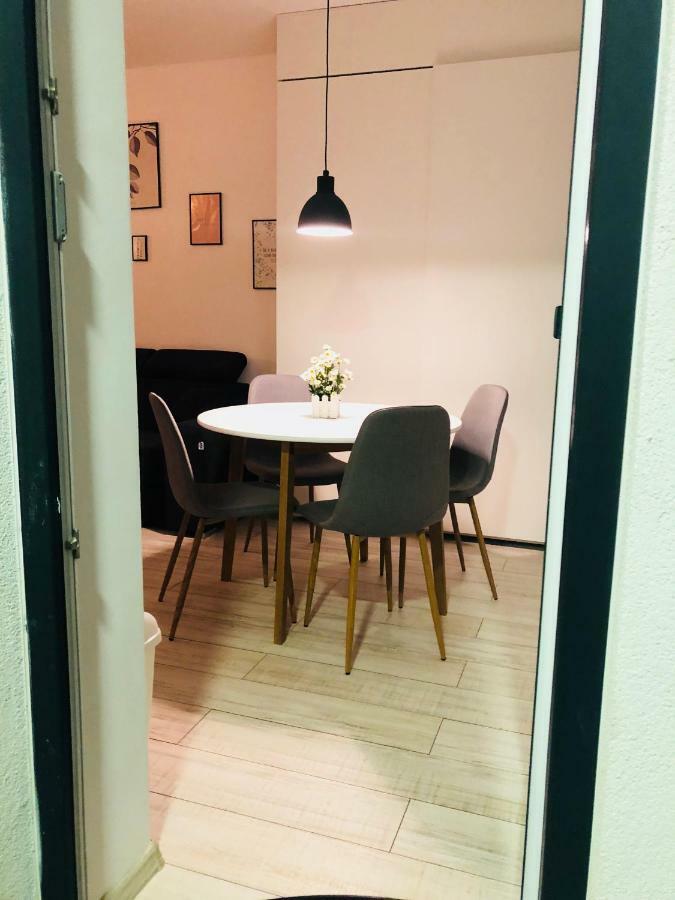 Residence P1 Oradea Ngoại thất bức ảnh